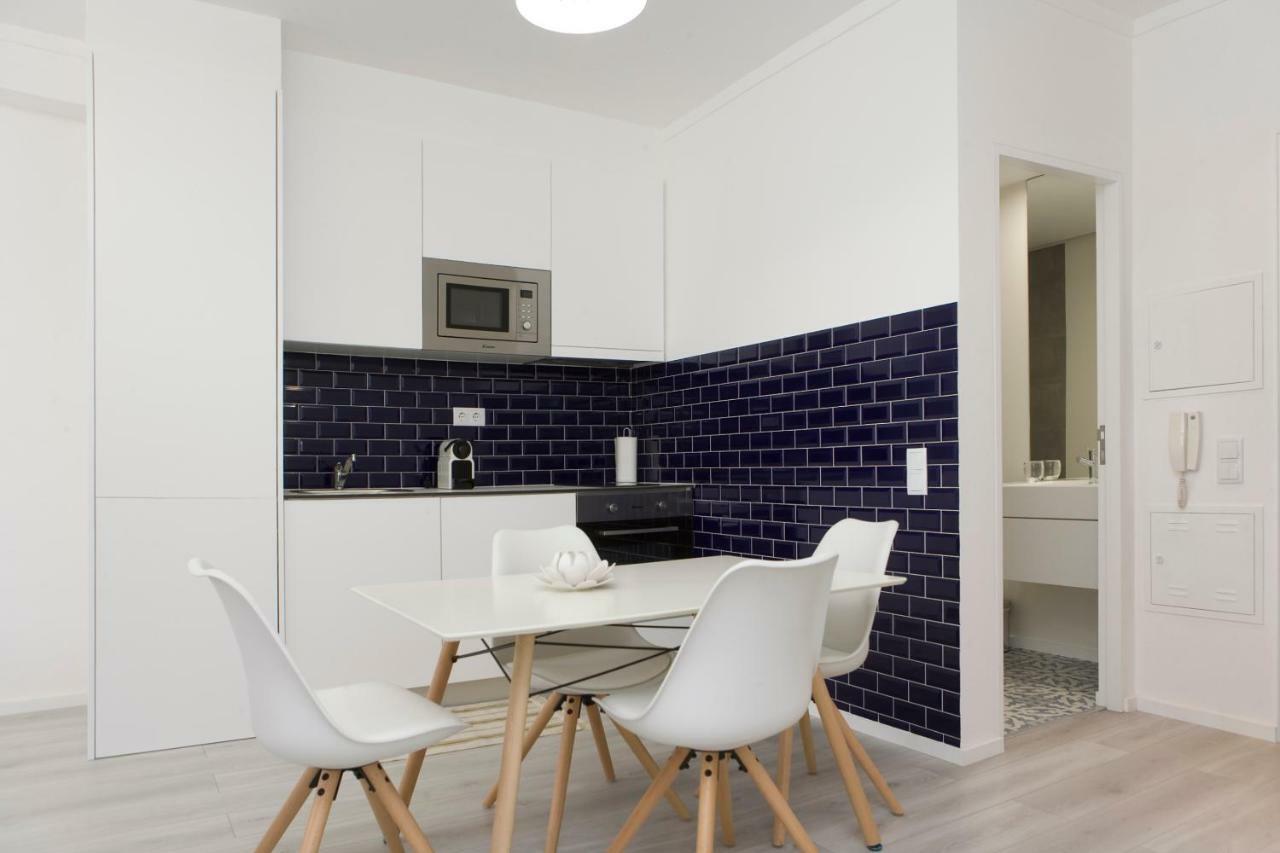 My Modern Homey At Порто Екстериор снимка