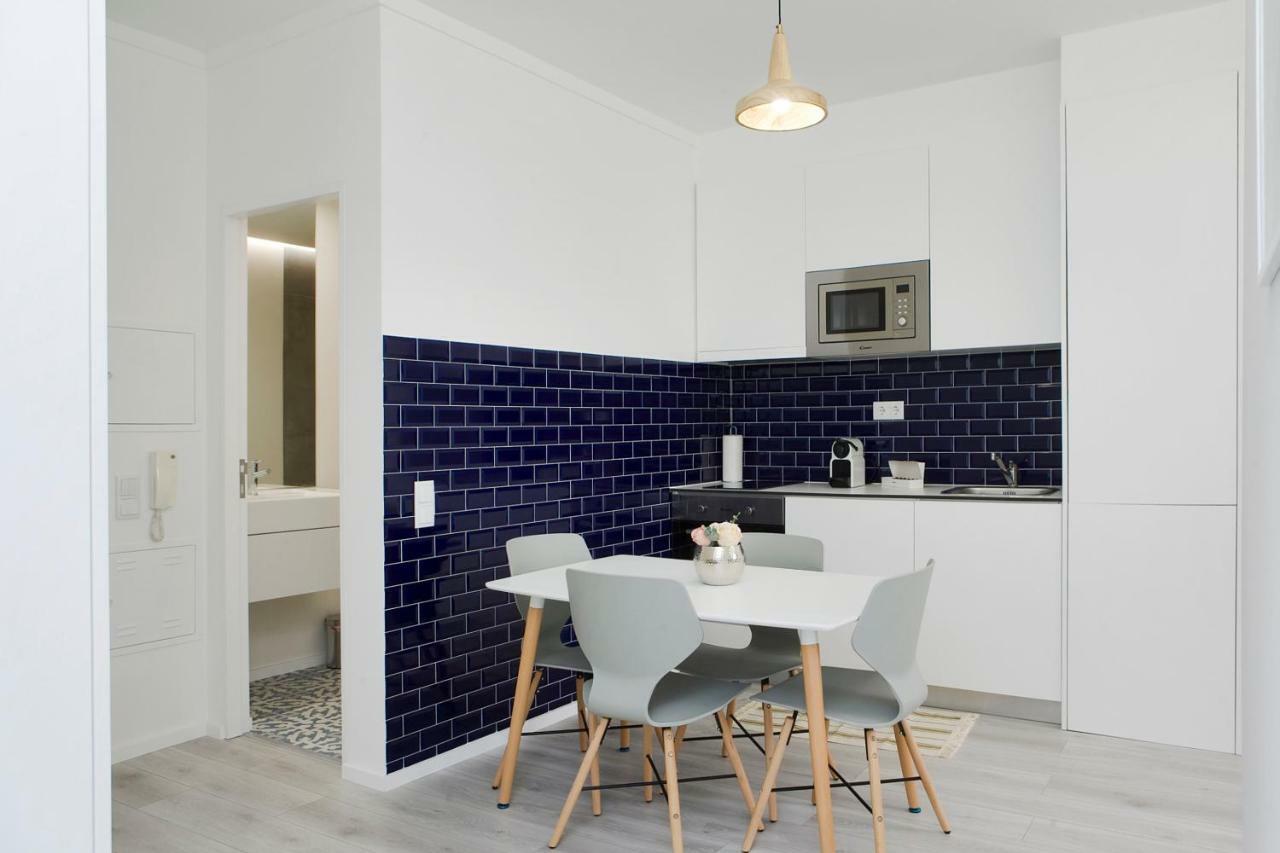 My Modern Homey At Порто Екстериор снимка